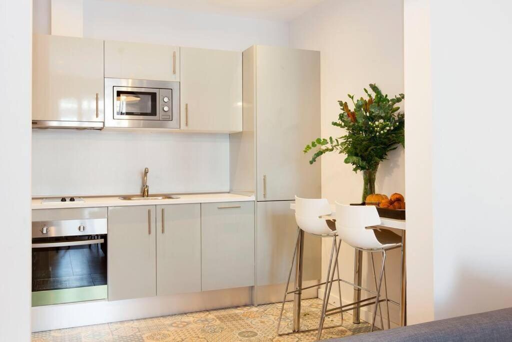 Beautiful 4Bd 4Ba Apartment In Eixample District Barselona Dış mekan fotoğraf