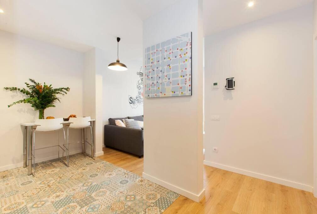 Beautiful 4Bd 4Ba Apartment In Eixample District Barselona Dış mekan fotoğraf