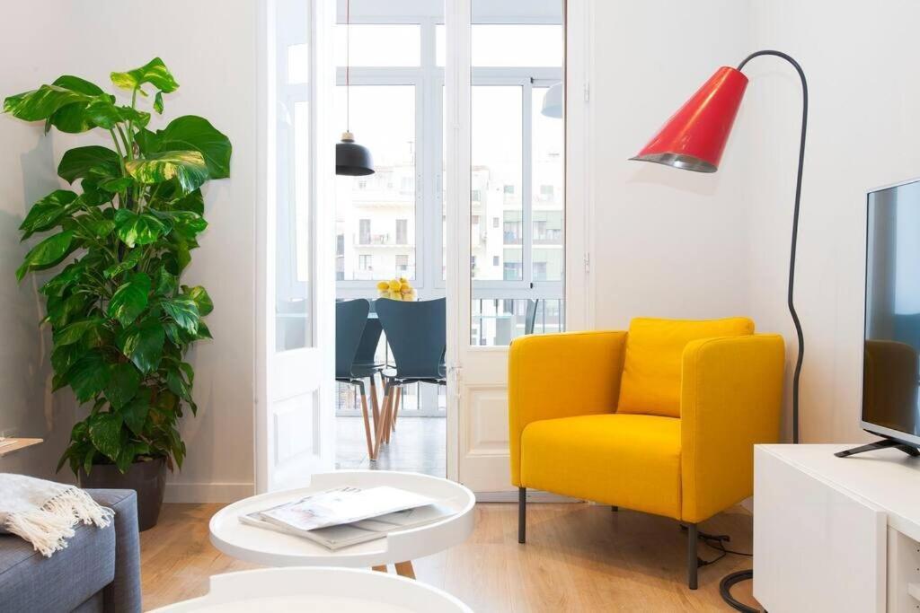 Beautiful 4Bd 4Ba Apartment In Eixample District Barselona Dış mekan fotoğraf